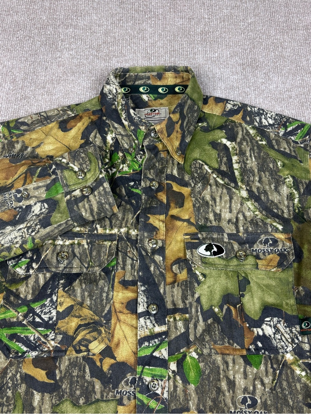 Mossy Oak Button Shirt Mens Medium Green Camo Long Sleeve Button Front Hunting